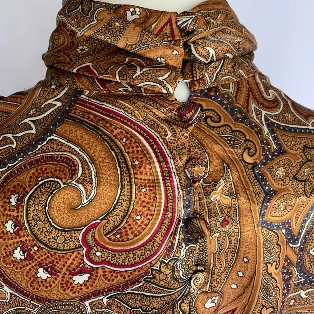 v i n t a g e :: Flowy High Neck Paisley Satin Blouse - Picture 6 of 11